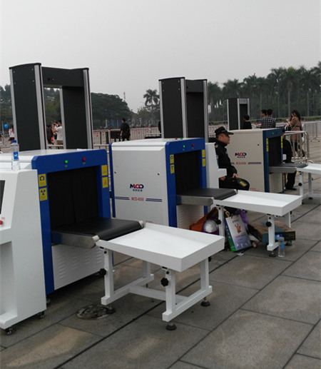 廣州車展MCD-6550X光安檢機(jī)現(xiàn)場(chǎng)展示圖